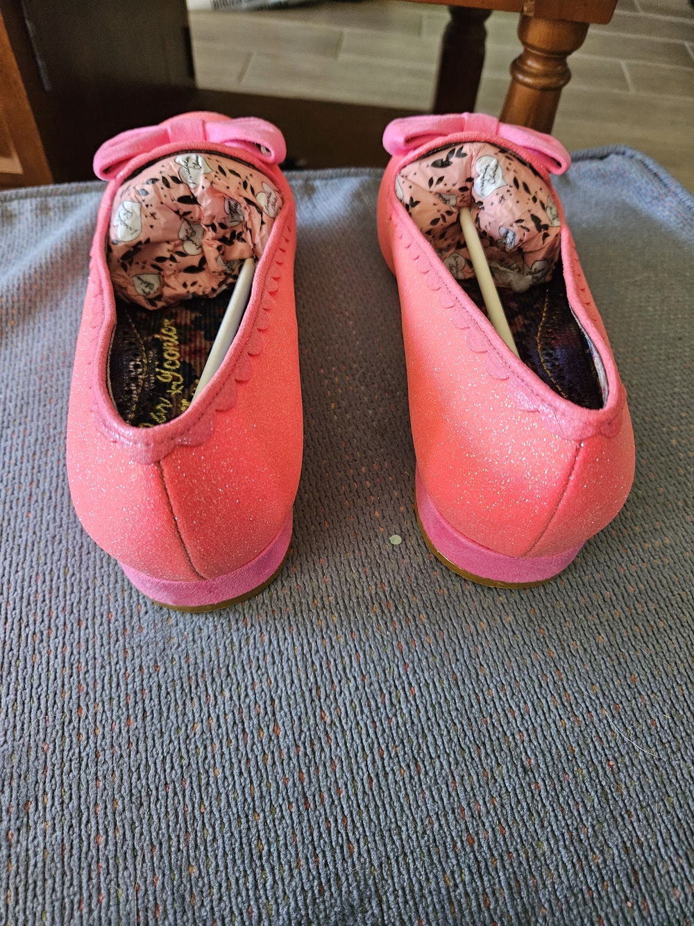 Irregular Choice Majorette Pink EU 40 Wide, Sparkle, Neon, Disney, Retro Bow NWT - Picture 7 of 11